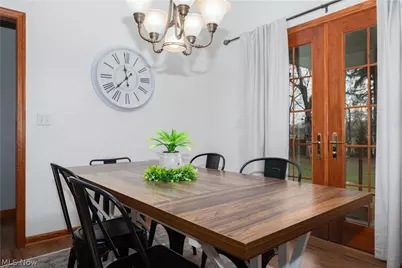 407 31st Street SW, Barberton, OH 44203 - Photo 8