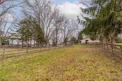 3709 S Union Avenue, Alliance, OH 44601 - Photo 14