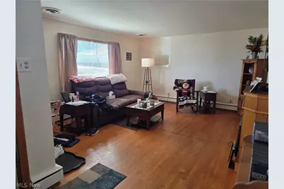 808 Kennilworth, Coshocton, OH 43812 - Photo 2