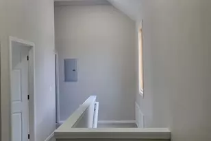 2663 W 28th Pl, Loveland, OH 44113 - Photo 18