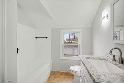 312 Montrose Avenue NW, Canton, OH 44708 - Photo 6