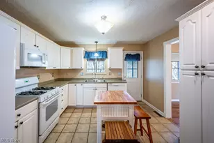3601 1st Ave, Vienna, WV 26105 - Photo 8