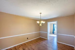 3601 1st Ave, Vienna, WV 26105 - Photo 14