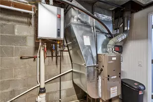 1881 Nichols Rd, Akron, OH 44312 - Photo 22