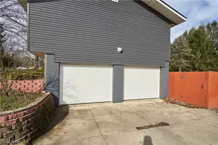 1881 Nichols Rd, Akron, OH 44312 - Photo 4