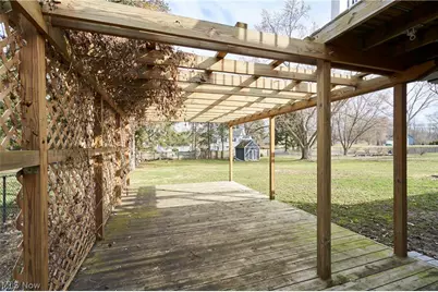 1881 Nichols Road, Akron, OH 44312 - Photo 28