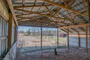 3686 Jones Rd, Diamond, OH 44412 - Photo 24