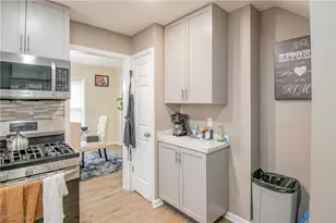 1121 Woodward Ave, Akron, OH 44310 - Photo 12