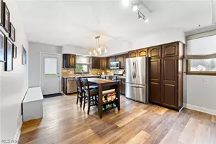 101 Delaware Ave, Poland, OH 44514 - Photo 6