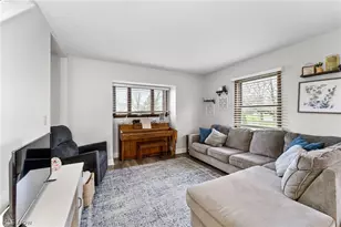 101 Delaware Ave, Poland, OH 44514 - Photo 2