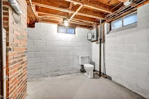 20801 Morris Ave, Euclid, OH 44123 - Photo 38