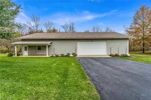 24242 Quarry Rd, Wellington, OH 44090 - Photo 36