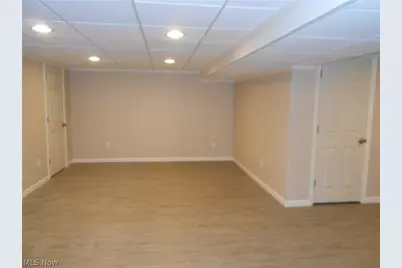 7567 Monterey Bay Drive, Mentor on the Lake, OH 44060 - Photo 20