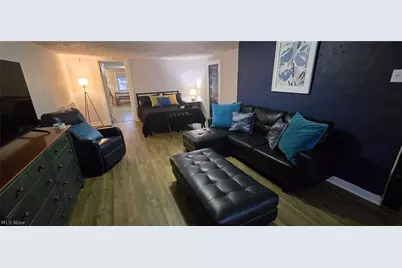 1856 Lampson Road #UP, Loveland, OH 44112 - Photo 8