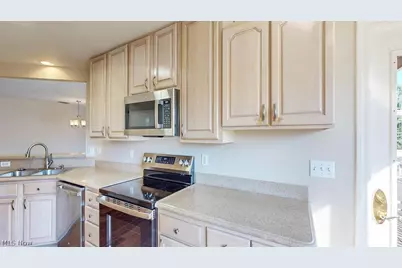 3800 Rosemont Boulevard #105D, Akron, OH 44333 - Photo 20