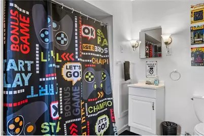 9519 Preston Avenue #UP, Loveland, OH 44102 - Photo 26