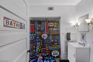 9519 Preston Ave, Loveland, OH 44102 - Photo 28