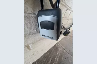 19901 Van Aken Boulevard W #7, Huber Heights, OH 44122 - Photo 30