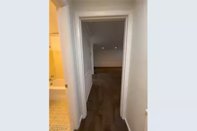 19901 Van Aken Boulevard W #7, Huber Heights, OH 44122 - Photo 22