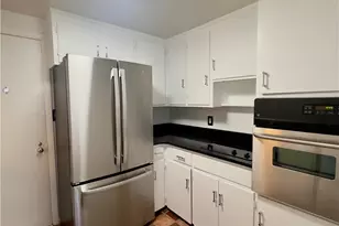 19901 Van Aken Blvd W, Huber Heights, OH 44122 - Photo 8