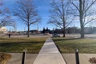 19901 Van Aken Blvd W, Huber Heights, OH 44122 - Photo 4