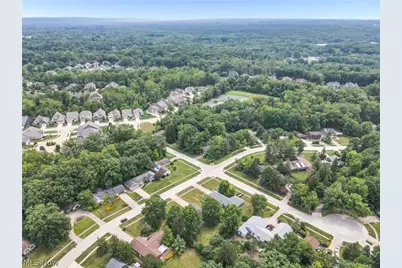11586 Pleasant Ridge Place, Strongsville, OH 44136 - Photo 38