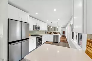 11586 Pleasant Ridge Pl, Strongsville, OH 44136 - Photo 12