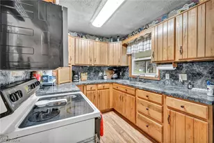 51629 Township Rd 146B, Coshocton, OH 43812 - Photo 14