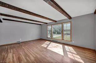 2463 Derbyshire Rd, Cleveland Heights, OH 44106 - Photo 8