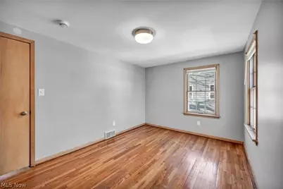 2463 Derbyshire Road, Cleveland Heights, OH 44106 - Photo 26