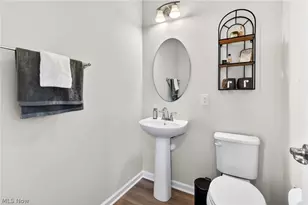 1129 Bean Ln, Akron, OH 44313 - Photo 30