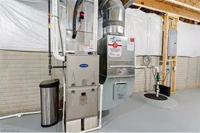 218 Leather Leaf Drive, Elyria, OH 44035 - Photo 40