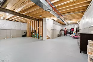 218 Leather Leaf Dr, Elyria, OH 44035 - Photo 42