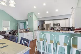 110 Wilshire Ct, Elyria, OH 44035 - Photo 12