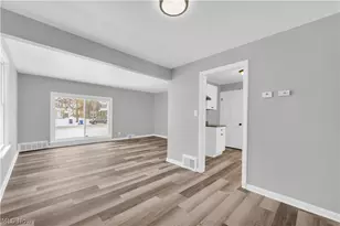 16210 Judson Dr, Loveland, OH 44128 - Photo 6