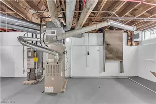 16210 Judson Dr, Loveland, OH 44128 - Photo 24