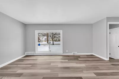 16210 Judson Drive, Loveland, OH 44128 - Photo 4