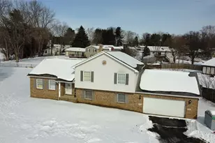 5450 Erie Ave NW, Canal Fulton, OH 44614 - Photo 4