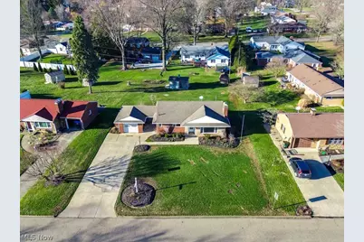 3917 Crestwood Street NW, Canton, OH 44708 - Photo 44