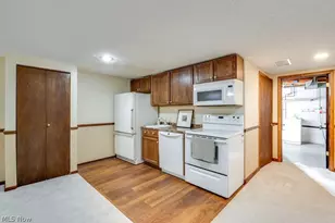 3917 Crestwood St NW, Canton, OH 44708 - Photo 28