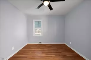 434 Acacia Dr, Willowick, OH 44095 - Photo 16