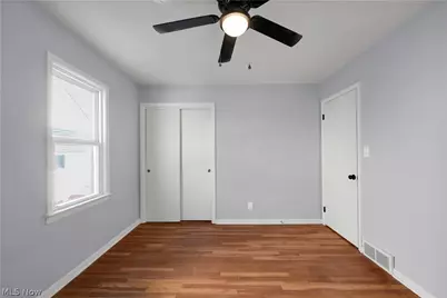 434 Acacia Drive, Willowick, OH 44095 - Photo 18