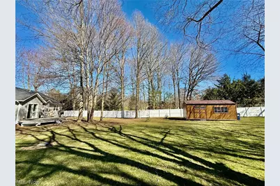 8524 Manchester Avenue NW, Canal Fulton, OH 44614 - Photo 4