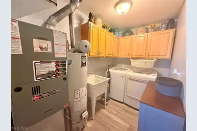 817 Boston Avenue, Elyria, OH 44035 - Photo 22