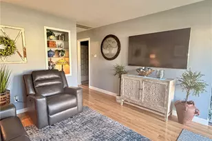 817 Boston Ave, Elyria, OH 44035 - Photo 12