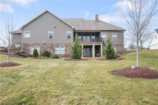 436 Heatherby Ln NE, Hartville, OH 44632 - Photo 4