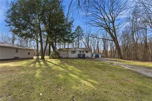 2380 Igleheart Rd, Akron, OH 44312 - Photo 2