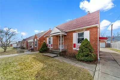 4484 W 57th Street, Loveland, OH 44144 - Photo 2