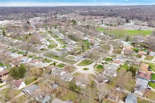 4430 Bentley Dr, North Olmsted, OH 44070 - Photo 40