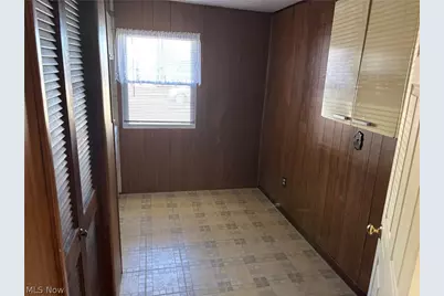 2407 Nesmith Lake Boulevard, Akron, OH 44314 - Photo 14